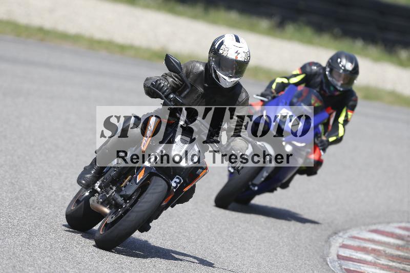 /Archiv-2025/09 22.04.2025 Cornu Master School ADR/gruen-vert/43